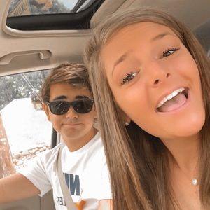 Meet your Posher, Caitlyn